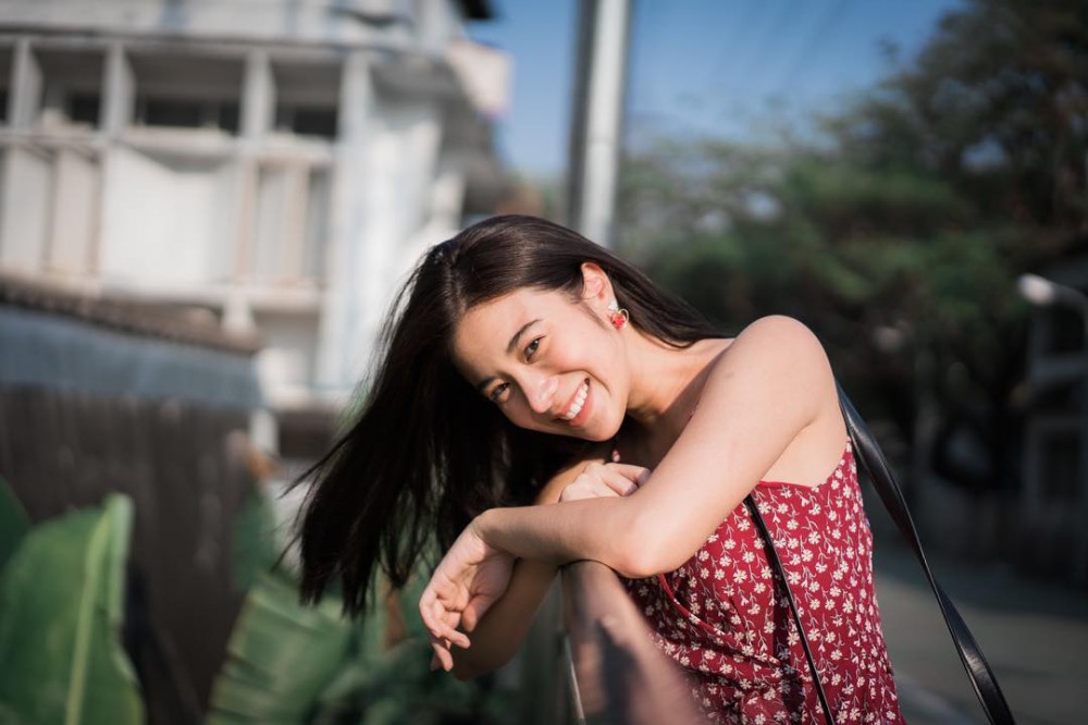 พาหนุ่มๆ ไปส่องอินสตาแกรมยลเสน่ห์ของ เก้า สุภัสสรา เพื่อดับร้อนกันหน่อย